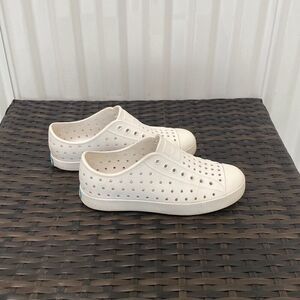 Native Jeffersons shoes junior size 3
